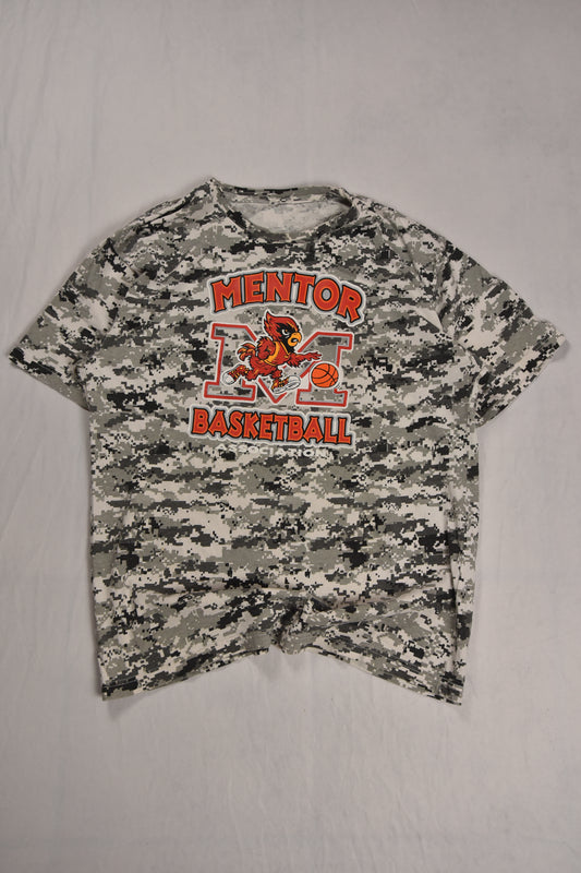 Vintage "MENTOR BASKETBALL" T-Shirt / M